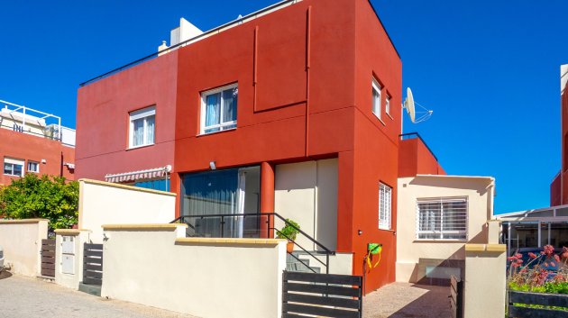 Adosado - Reventa - Orihuela Costa -
            Villamartín
