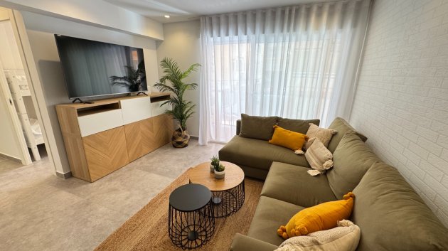 Apartamentos - Reventa - Guardamar del Segura -
            Guardamar del Segura