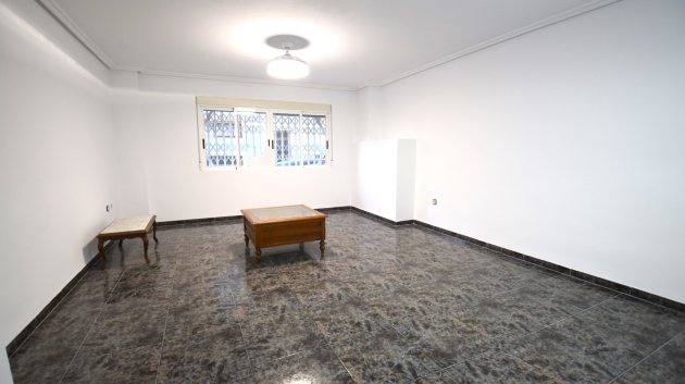 Apartamentos - Reventa - Guardamar del Segura -
                Pueblo