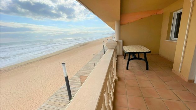 Apartamentos - Reventa - La Mata -
            La Mata