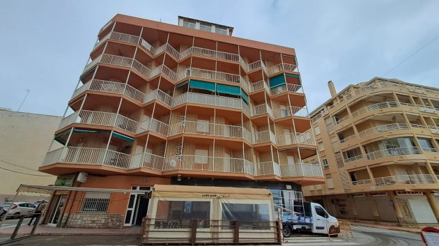 Apartamentos - Reventa - La Mata -
            La Mata