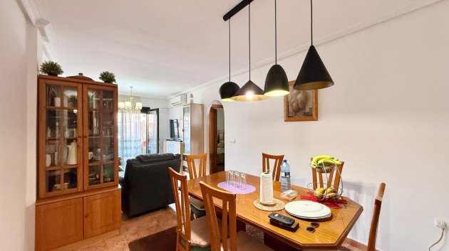 Apartamentos - Reventa - Los Alcazares -
                Los Alcazares