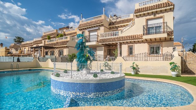 Apartamentos - Reventa - Orihuela Costa -
                Orihuela Costa