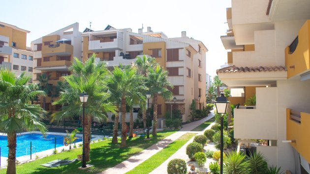 Apartamentos - Reventa - Orihuela Costa -
            Punta Prima