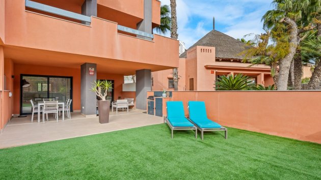 Apartamentos - Reventa - Orihuela Costa -
            Villamartín