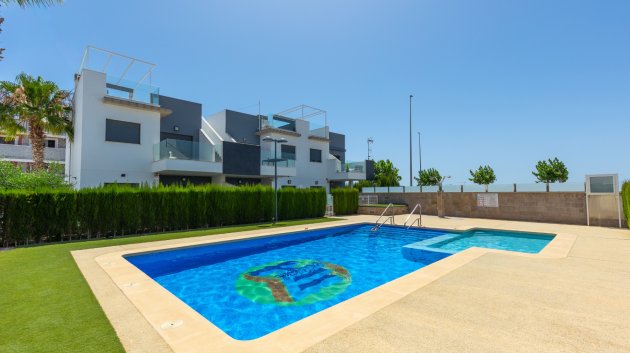 Apartamentos - Reventa - Pilar de la Horadada -
                Pilar de la Horadada