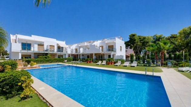 Apartamentos - Reventa - Pilar de la Horadada -
            Pilar de la Horadada
