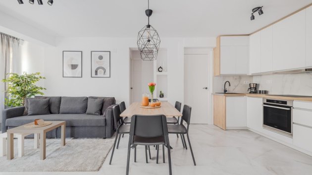 Apartamentos - Reventa - Torrevieja -
            Center