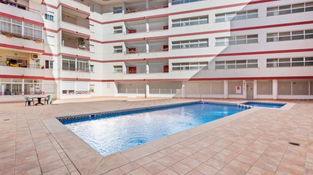 Apartamentos - Reventa - Torrevieja -
            Parque de las Naciones