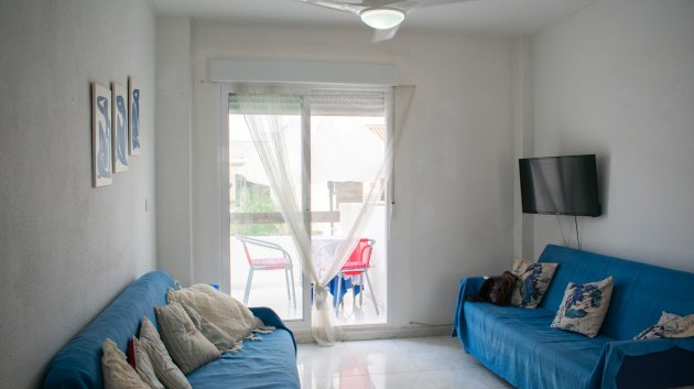 Apartamentos - Reventa - Torrevieja -
                Playa de los Naufragos