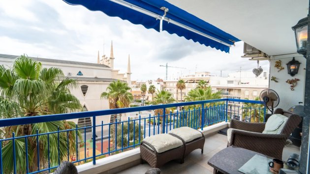 Apartamentos - Reventa - Torrevieja -
            Playa del Cura