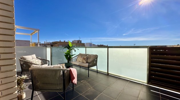 Apartamentos - Reventa - Torrevieja -
                Torrevieja