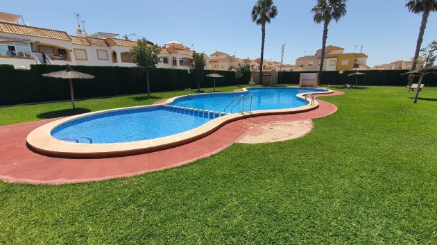 Apartamentos - Reventa - Torrevieja -
                Torrevieja