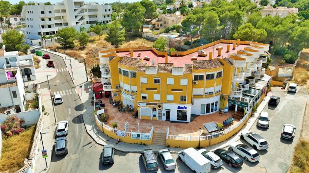 Apartamentos - Reventa - Villamartín -
                Villamartín