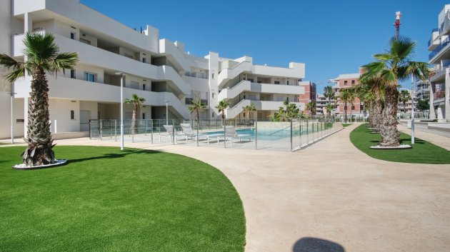 Apartments - Resale -
                Guardamar del Segura - ML-99993