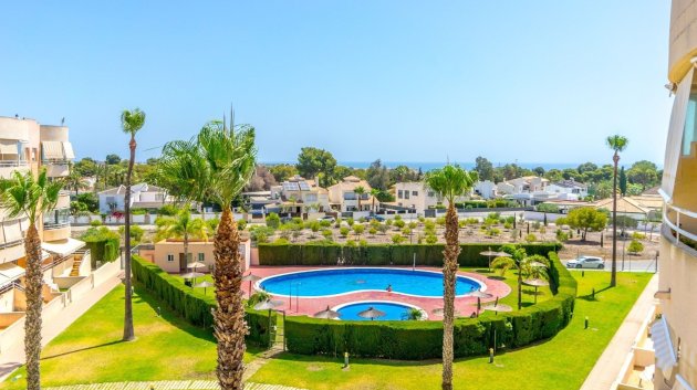 Apartments - Resale - Orihuela Costa -
                Dehesa de campoamor
