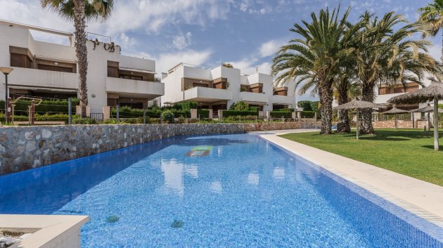 Apartments - Resale - Orihuela Costa -
            La Zenia