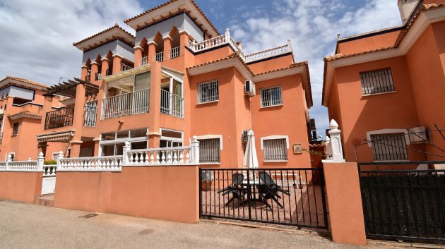 Apartments - Resale -
                Orihuela Costa - ML-42385