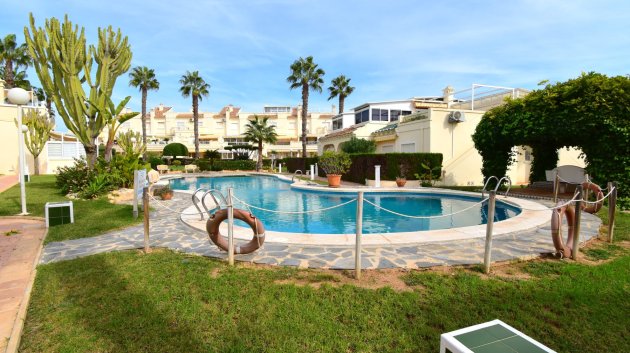 Apartments - Resale - Orihuela Costa -
                Playa Flamenca