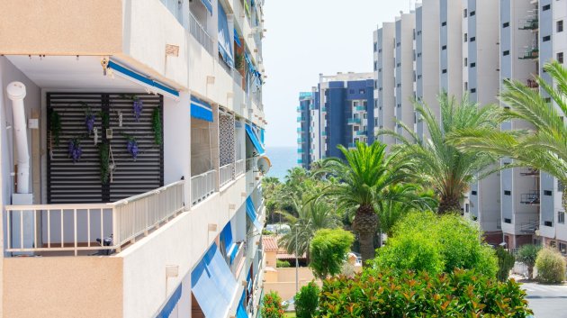 Apartments - Resale - Orihuela Costa -
                Punta Prima