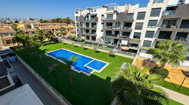 Apartments - Resale - Orihuela Costa -
            Villamartín