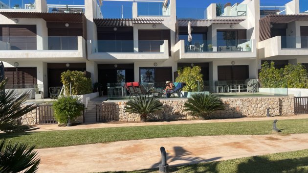 Apartments - Resale -
                Torre de la Horadada - ML-88442