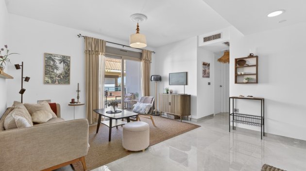 Apartments - Resale - Torrevieja -
                Playa Los Locos