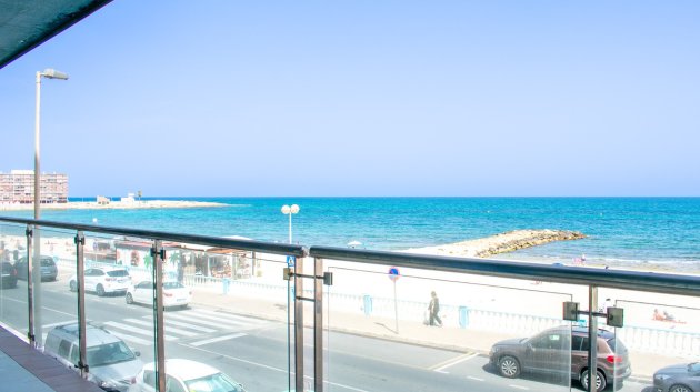 Apartments - Resale - Torrevieja -
                Playa Los Locos