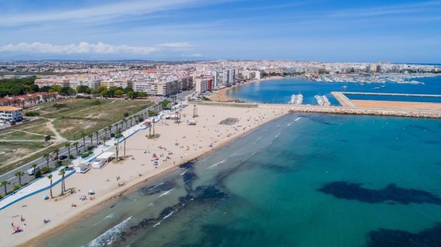 Apartments - Resale - Torrevieja -
            Playa Los Naufragos