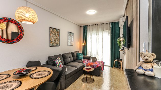 Apartments - Resale - Torrevieja -
            Torrevieja