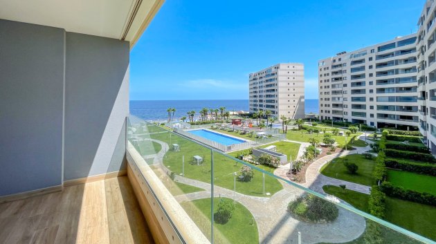 Appartements - Revente - Orihuela Costa -
                Punta Prima