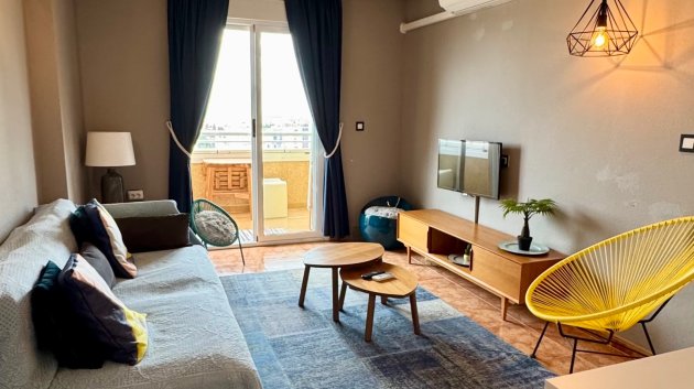 Appartements - Revente -
                Torrevieja - ML-67901