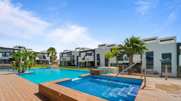 Appartements - Revente -
                Torrevieja - ML-69065