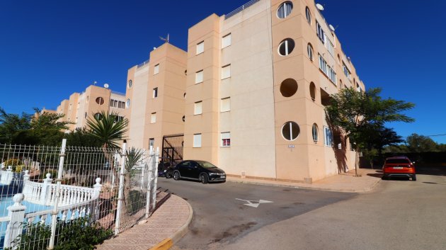 Appartements - Revente -
                Torrevieja - ML-78476