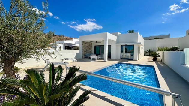 Chalets - Obra nueva - Rojales -
                Rojales