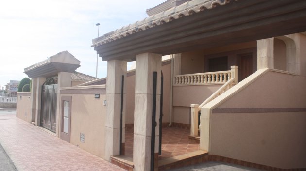 Chalets - Obra nueva - Torrevieja -
                Torrevieja