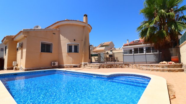Chalets - Reventa - Benimar -
                Rojales