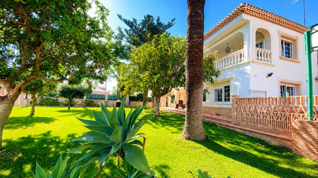 Chalets - Reventa - Cabo Roig -
            Cabo Roig