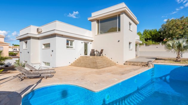 Chalets - Reventa - Ciudad Quesada -
                Central Quesada