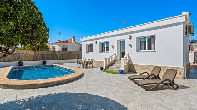 Chalets - Reventa - Ciudad Quesada -
            Ciudad Quesada