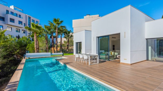 Chalets - Reventa - Las Colinas Golf Resort -
                Las Colinas golf