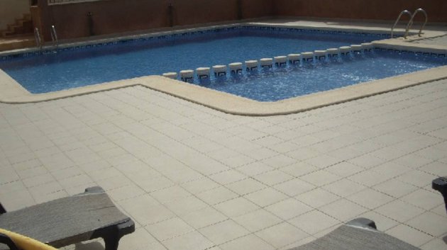 Chalets - Reventa -
                Los Alcazares - ML-86576