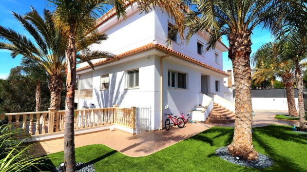 Chalets - Reventa - Orihuela Costa -
                Campoamor