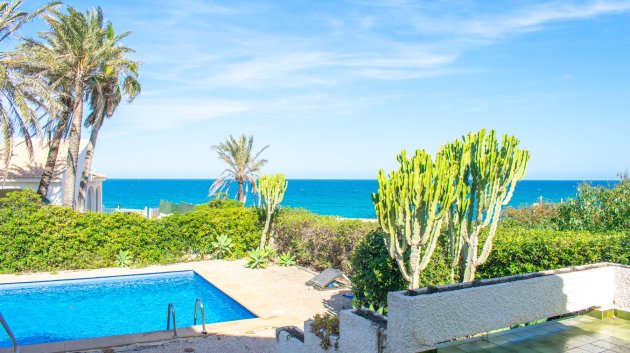 Chalets - Reventa -
                Orihuela Costa - ML-89625