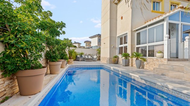 Chalets - Reventa - Orihuela Costa -
            Playa Flamenca