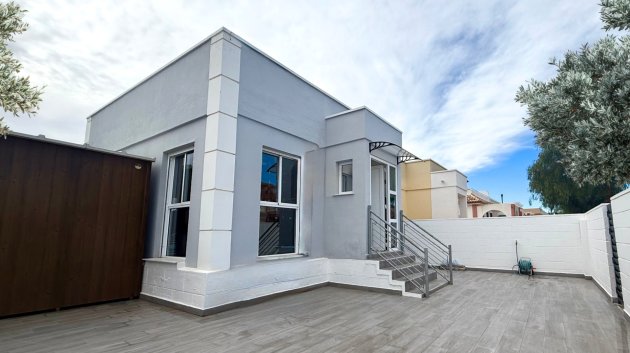 Chalets - Reventa - Torre Pacheco -
                Sierra Golf