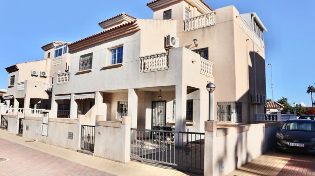 Chalets - Reventa - Torrevieja -
                La Siesta