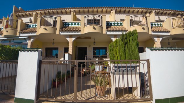Maison de ville - Revente - Ciudad Quesada -
            Doña Pepa