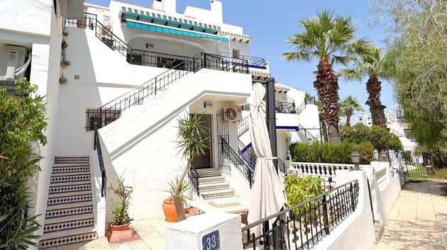 Maison de ville - Revente - Orihuela Costa -
            Villamartín