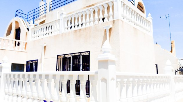 Maison de ville - Revente - Torrevieja -
            La Siesta